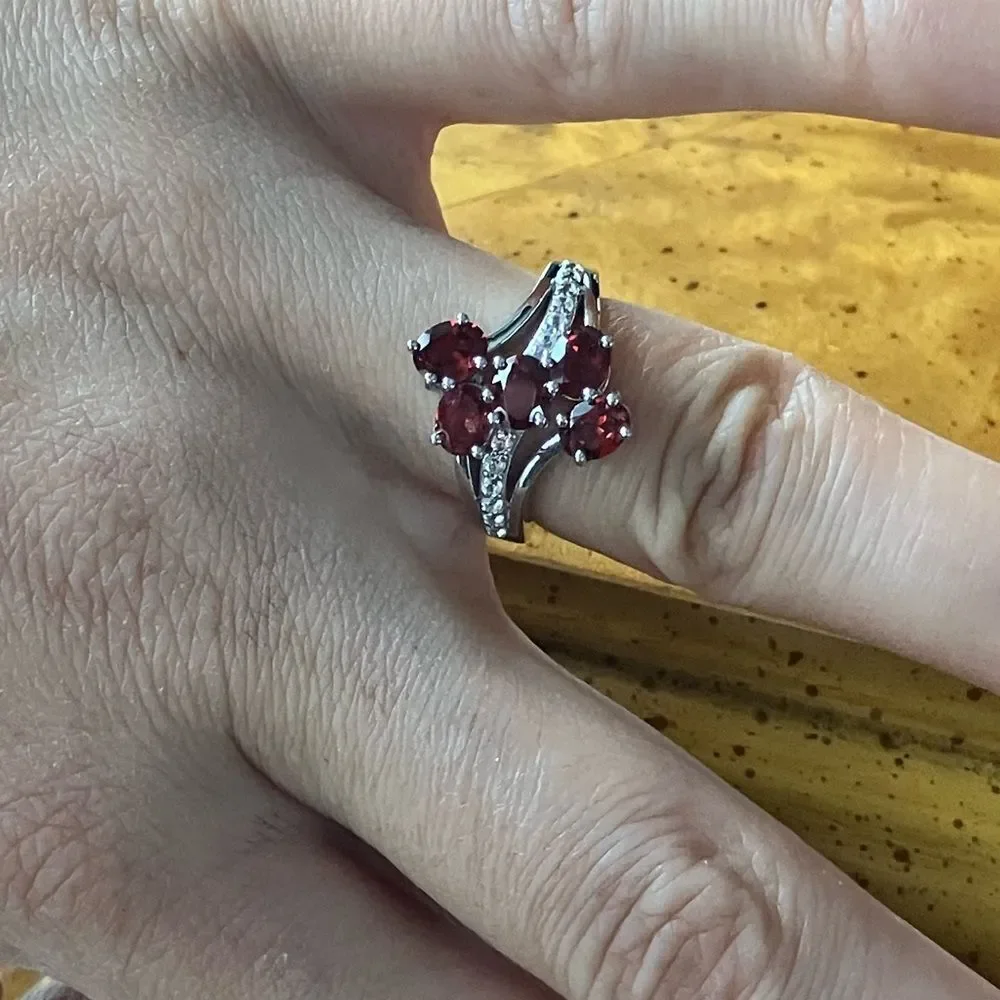 Natural Red Garnet Sterling Silver Cluster Ring Size 6